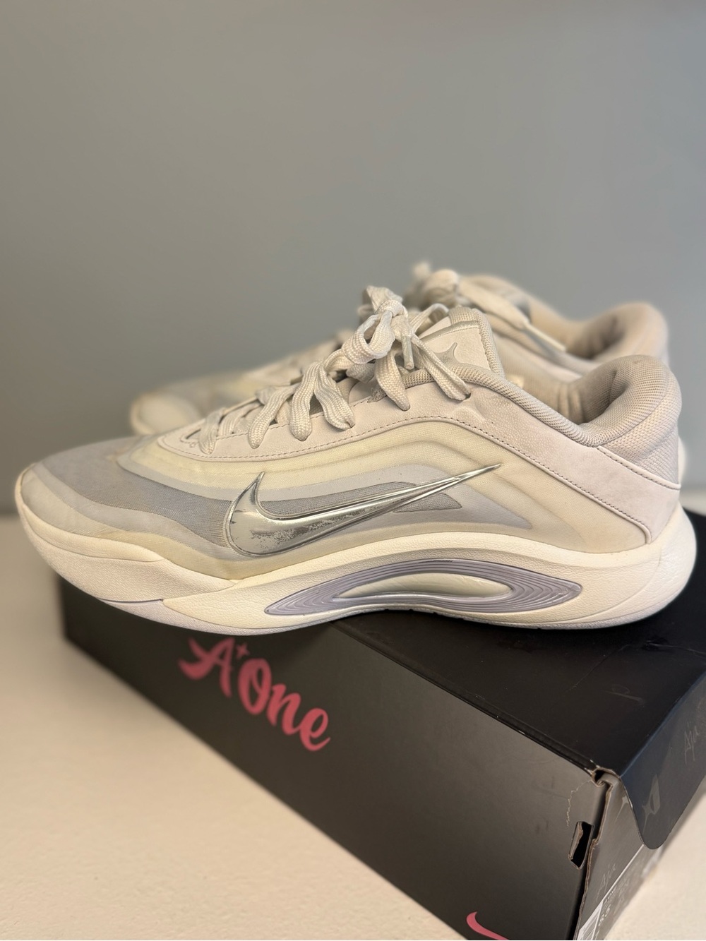 Nike A’ja Wilson A'One "OG Pearl" White Ghost FZ8605-100 Women's 8.5 / Men's 7